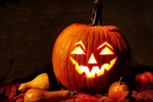 halloween pumpkin carving